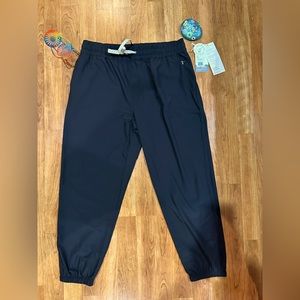 Black Vuori weekend jogger